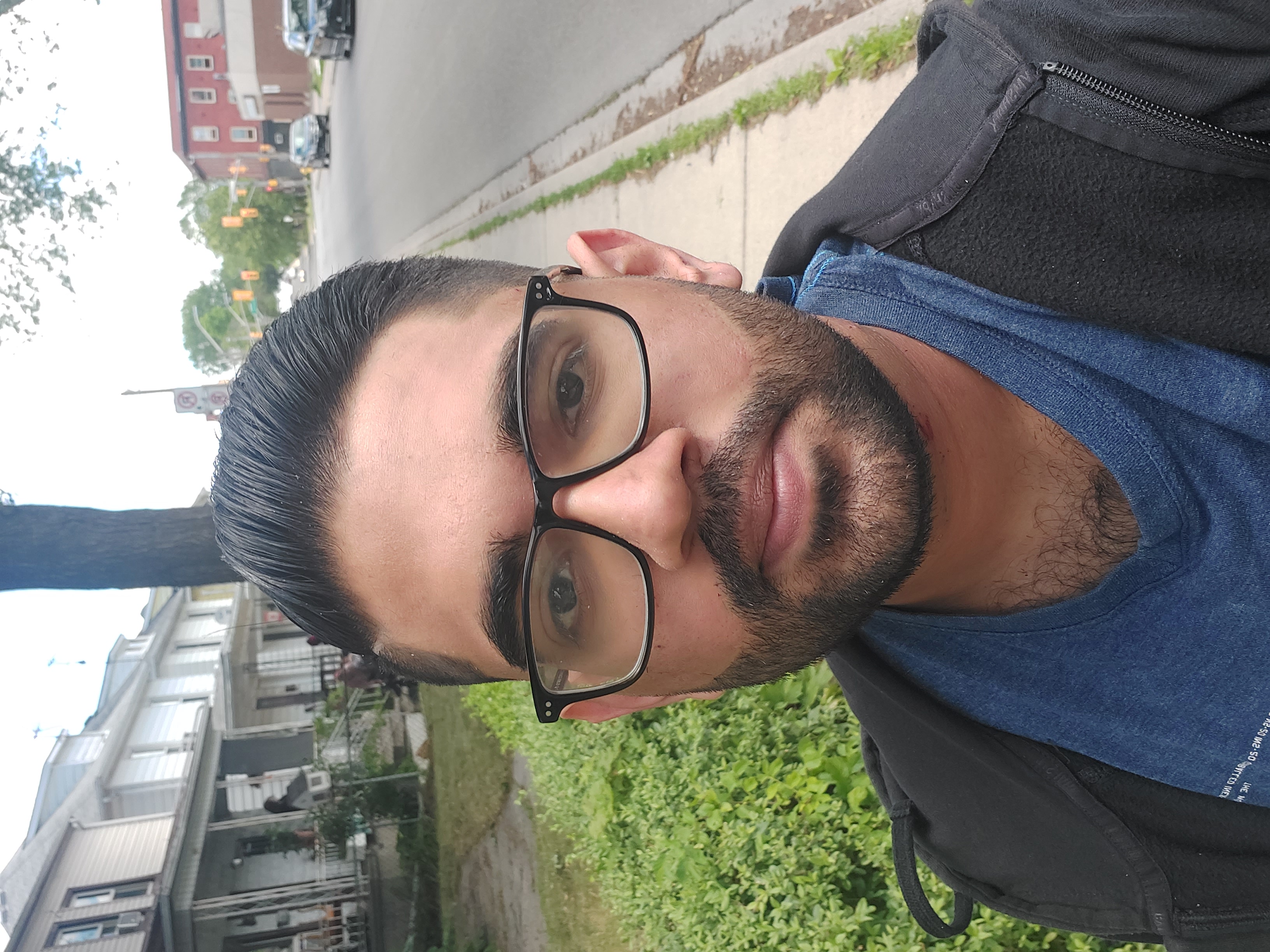 akshat-img